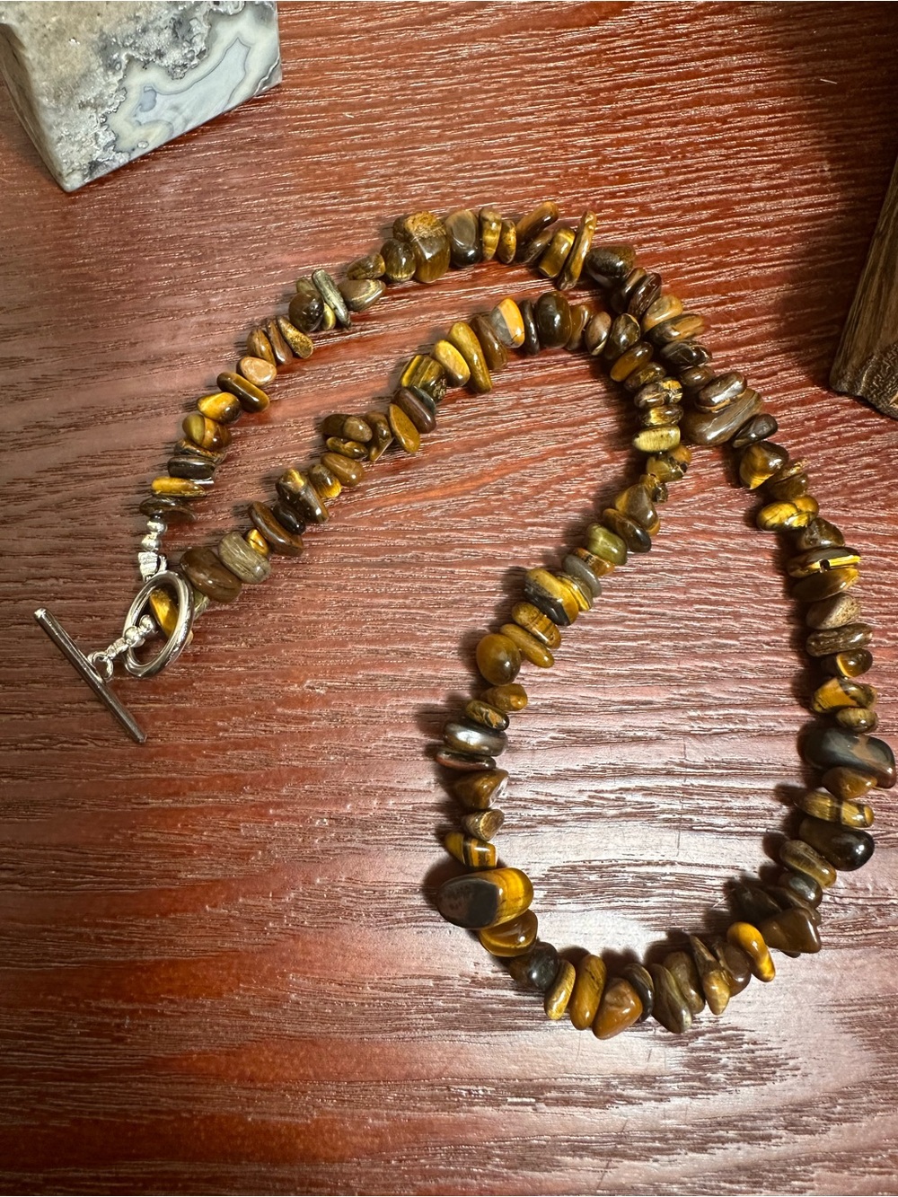 Tiger Eye Chip Necklace in Brown and Gold - Picture 4 of 9